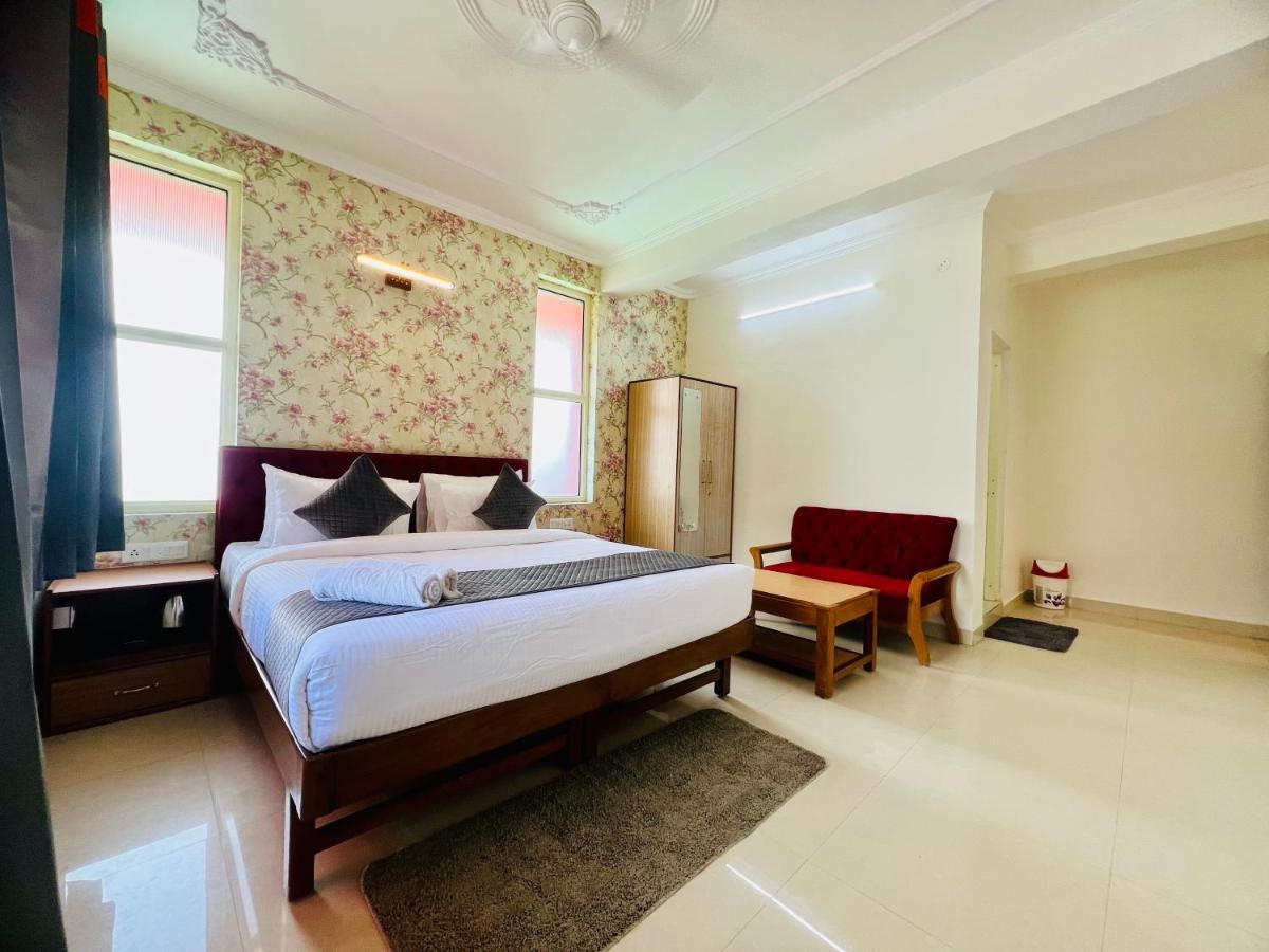 Live Free Hostel, Mcleodganj Мак-Леод-Гейндж Экстерьер фото