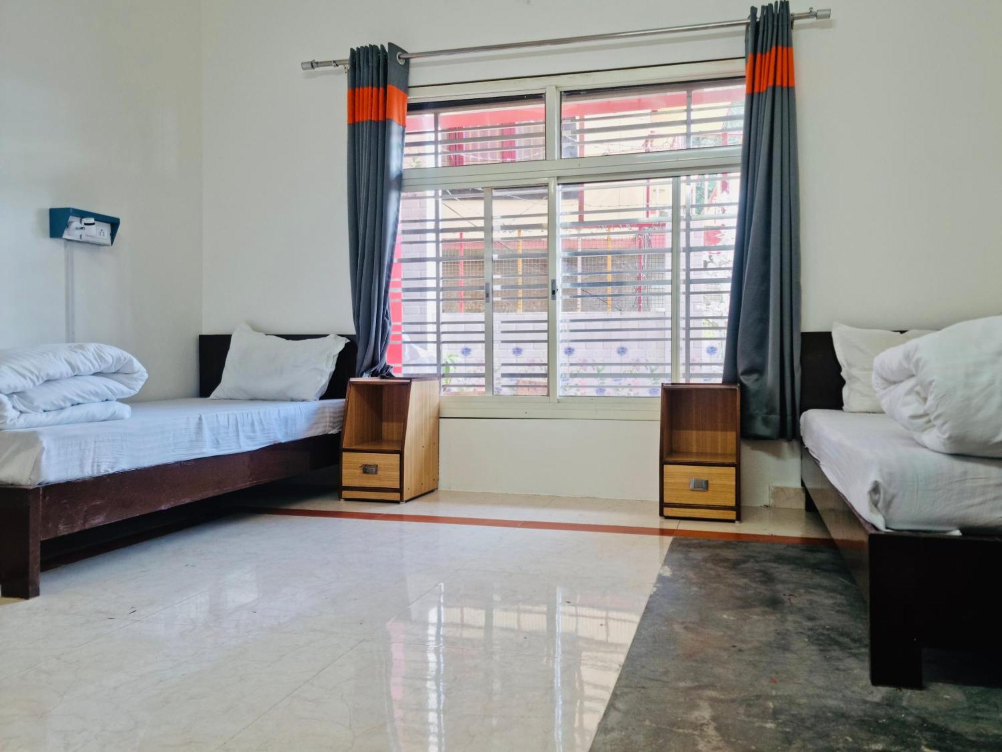 Live Free Hostel, Mcleodganj Мак-Леод-Гейндж Экстерьер фото