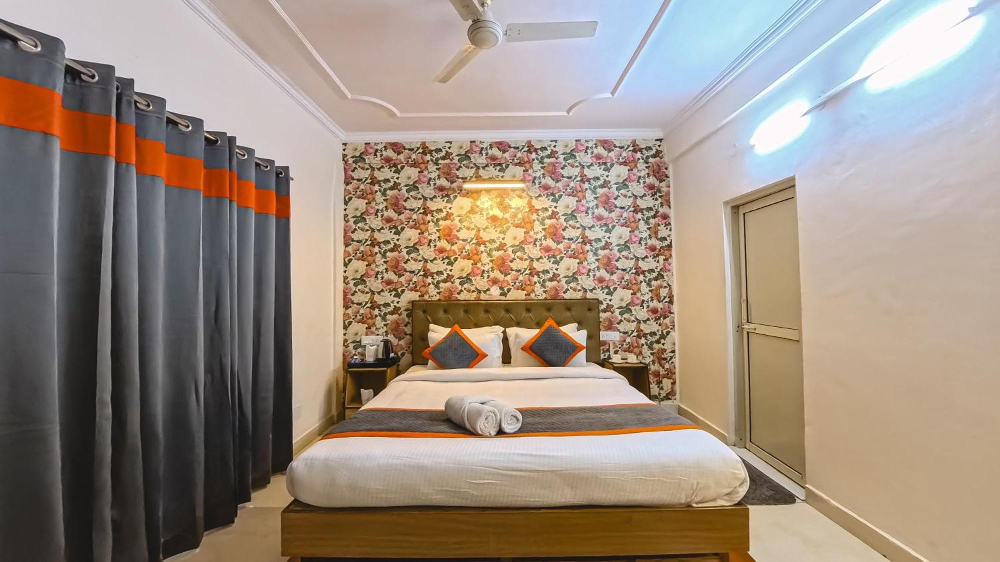 Live Free Hostel, Mcleodganj Мак-Леод-Гейндж Экстерьер фото