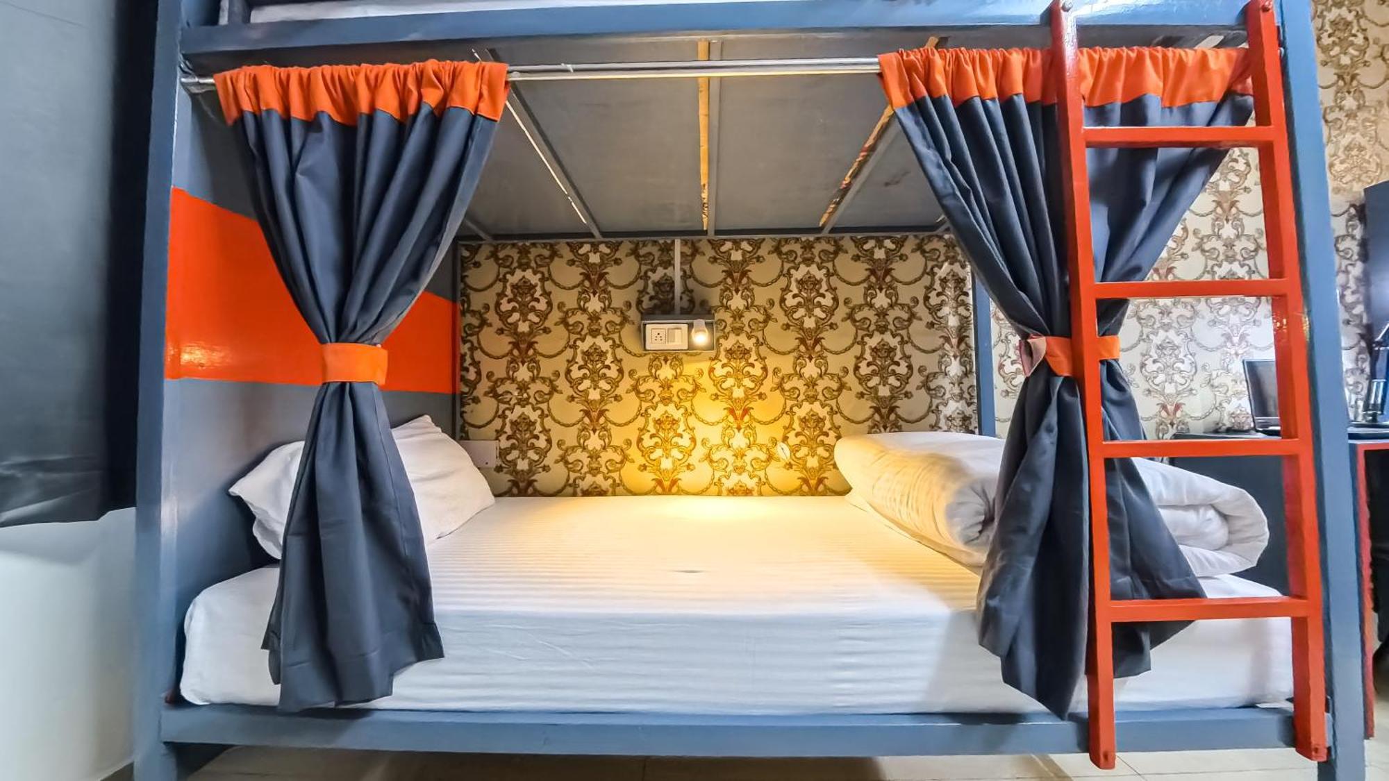Live Free Hostel, Mcleodganj Мак-Леод-Гейндж Экстерьер фото